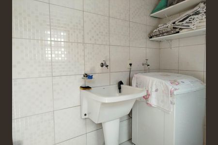 Casa à venda com 120m², 4 quartos e 2 vagasÁrea de Serviço