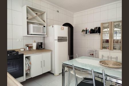 Casa à venda com 120m², 4 quartos e 2 vagasCozinha