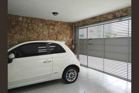 Casa à venda com 120m², 4 quartos e 2 vagasGaragem