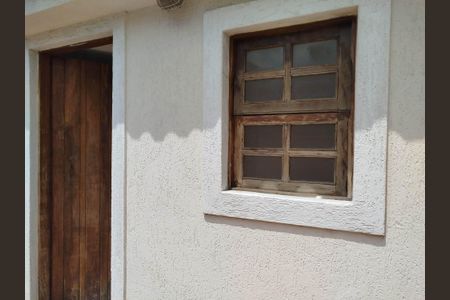 Casa à venda com 120m², 4 quartos e 2 vagasÁrea de Serviço