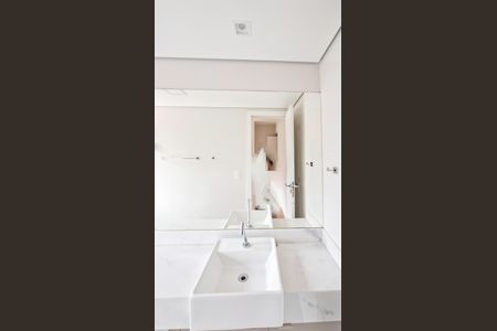 Apartamento para alugar com 63m², 2 quartos e 2 vagas Apartamento para alugar com 63m², 2 quartos e 2 vagasBanheiro da Suíte