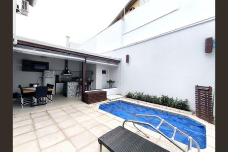 Casa de condomínio à venda com 249m², 3 quartos e 4 vagasÁrea Gourmet