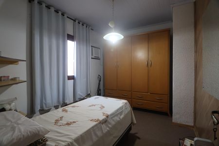 Casa à venda com 170m², 3 quartos e 5 vagasQuarto 