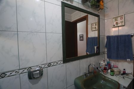 Casa à venda com 170m², 3 quartos e 5 vagasBanheiro Social