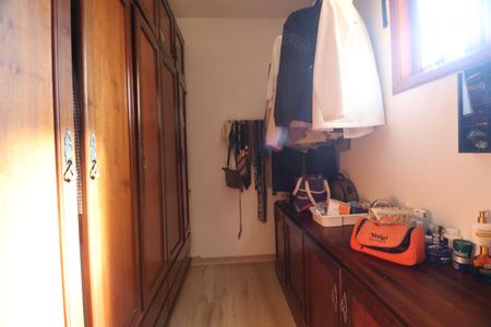 Casa à venda com 170m², 3 quartos e 5 vagasCloset da suíte 1