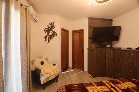 Casa à venda com 170m², 3 quartos e 5 vagasSuíte 1