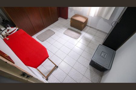 Casa à venda com 80m², 4 quartos e 2 vagas Casa à venda com 80m², 4 quartos e 2 vagasQuarto 2