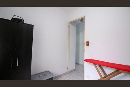 Casa à venda com 80m², 4 quartos e 2 vagas Casa à venda com 80m², 4 quartos e 2 vagasQuarto 2