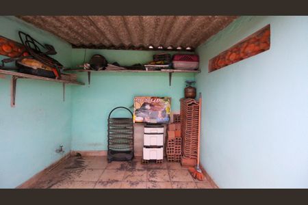 Casa à venda com 80m², 4 quartos e 2 vagas Casa à venda com 80m², 4 quartos e 2 vagasDpósito