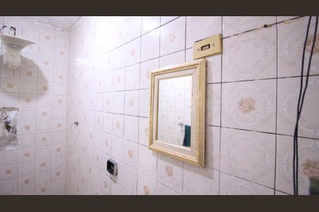 Casa à venda com 80m², 4 quartos e 2 vagas Casa à venda com 80m², 4 quartos e 2 vagasBanheiro 2