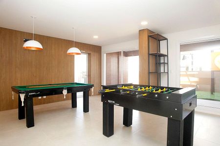 Área Comum - Sala de Jogos de apartamento para alugar com 2 quartos, 65m² em Jardim Botânico, Porto Alegre