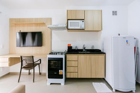 Cozinha de apartamento para alugar com 1 quarto, 27m² em Vila Butantã, São Paulo