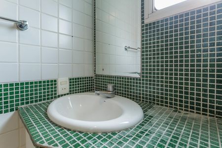 Apartamento à venda com 70m², 2 quartos e 1 vagaBanheiro