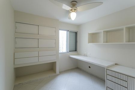 Apartamento à venda com 70m², 2 quartos e 1 vagaQuarto 2