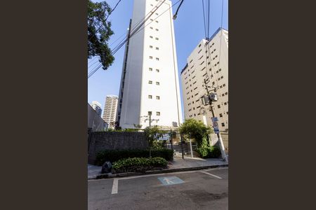 Apartamento à venda com 70m², 2 quartos e 1 vagaFachada