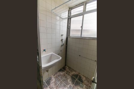 Apartamento à venda com 84m², 2 quartos e 1 vaga Apartamento à venda com 84m², 2 quartos e 1 vagaCozinha e Área de Serviço