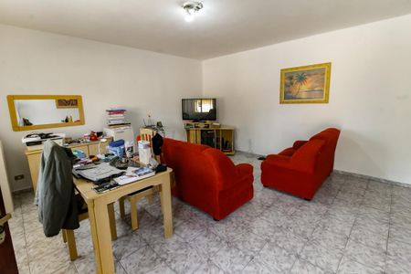 Sala de casa para alugar com 2 quartos, 337m² em Campo Limpo, São Paulo