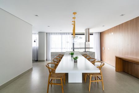 Apartamento para alugar com 29m², 1 quarto e 1 vagaÁrea comum - Salão de festas