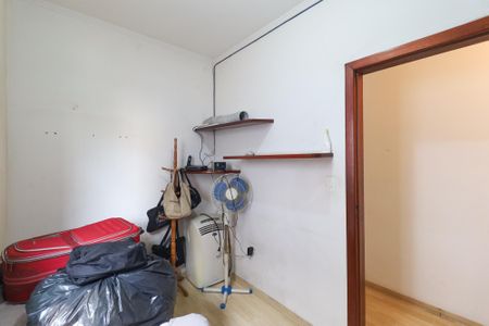 Casa à venda com 200m², 3 quartos e 4 vagas Casa à venda com 200m², 3 quartos e 4 vagasQuarto 1