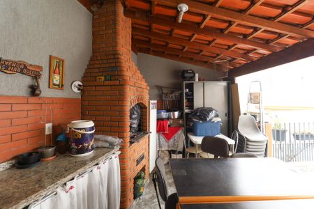 Casa à venda com 200m², 3 quartos e 4 vagas Casa à venda com 200m², 3 quartos e 4 vagasÁrea Externa