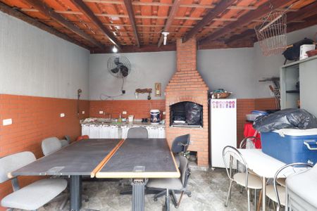 Casa à venda com 200m², 3 quartos e 4 vagas Casa à venda com 200m², 3 quartos e 4 vagasÁrea Externa