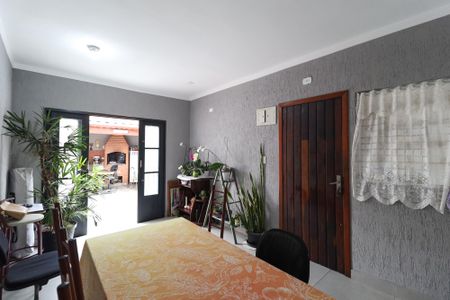 Casa à venda com 200m², 3 quartos e 4 vagas Casa à venda com 200m², 3 quartos e 4 vagasCopa