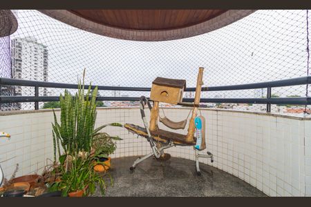 Apartamento para alugar com 140m², 3 quartos e 2 vagasVaranda