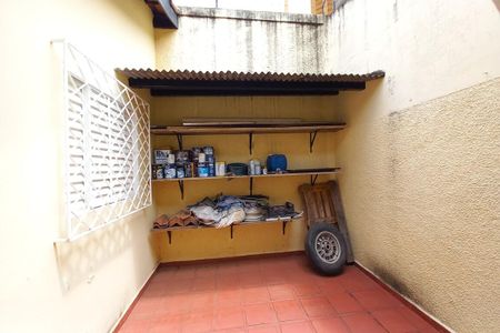 Casa à venda com 162m², 3 quartos e 4 vagas Casa à venda com 162m², 3 quartos e 4 vagasVista do Quarto 1