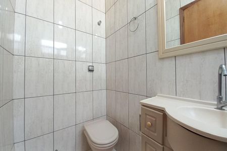 Casa à venda com 162m², 3 quartos e 4 vagas Casa à venda com 162m², 3 quartos e 4 vagasBanheiro da Suíte