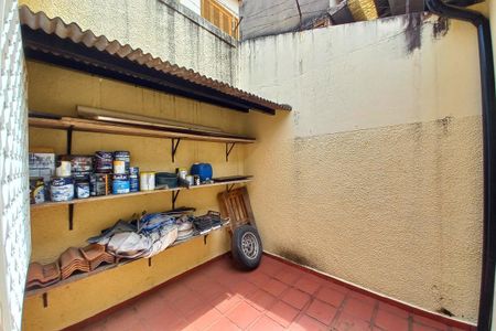 Casa à venda com 162m², 3 quartos e 4 vagas Casa à venda com 162m², 3 quartos e 4 vagasÁrea comum