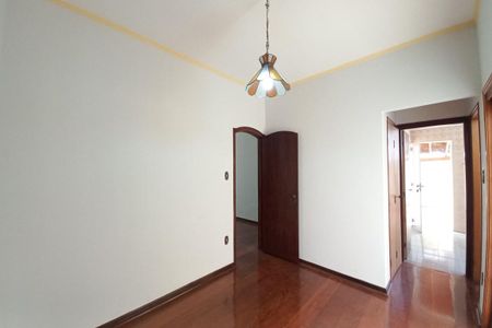 Casa à venda com 162m², 3 quartos e 4 vagas Casa à venda com 162m², 3 quartos e 4 vagasSala de Jantar