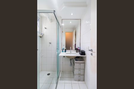 Apartamento à venda com 57m², 2 quartos e 2 vagas Apartamento à venda com 57m², 2 quartos e 2 vagasBanheiro Social