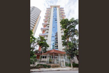 Apartamento para alugar com 130m², 1 quarto e 2 vagasFachada
