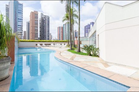 Apartamento para alugar com 130m², 1 quarto e 2 vagasÁrea comum - Piscina