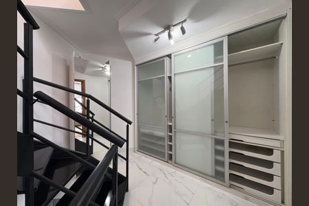 Apartamento para alugar com 130m², 1 quarto e 2 vagasCorredor