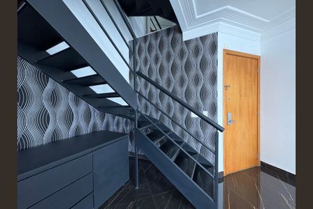 Apartamento para alugar com 130m², 1 quarto e 2 vagasSala