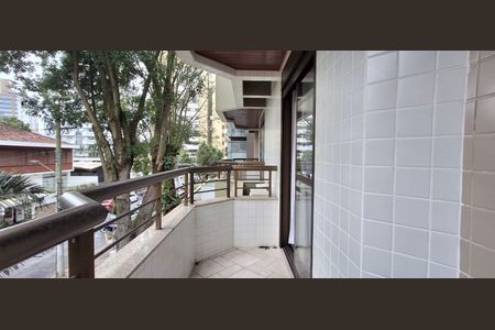 Apartamento para alugar com 132m², 4 quartos e 2 vagasVaranda Suíte 2