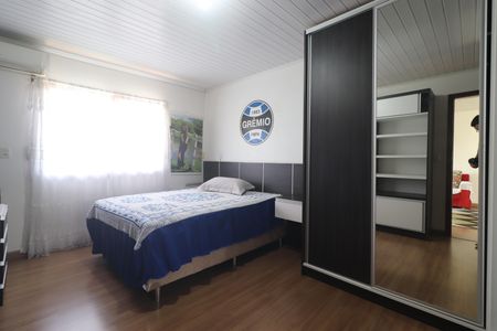 Casa para alugar com 242m², 4 quartos e 5 vagasQuarto 01