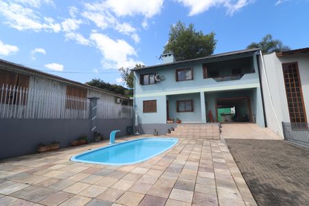 Casa para alugar com 242m², 4 quartos e 5 vagasÁrea comum - Piscina