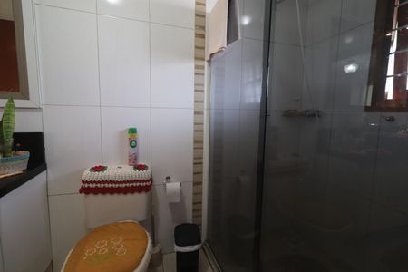 Casa para alugar com 242m², 4 quartos e 5 vagasBanheiro da Suíte