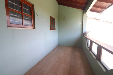Casa para alugar com 242m², 4 quartos e 5 vagasVaranda da Sala 02