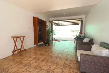 Casa para alugar com 242m², 4 quartos e 5 vagasGaragem