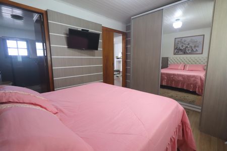 Casa para alugar com 242m², 4 quartos e 5 vagasSuíte