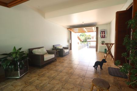 Casa para alugar com 242m², 4 quartos e 5 vagasGaragem