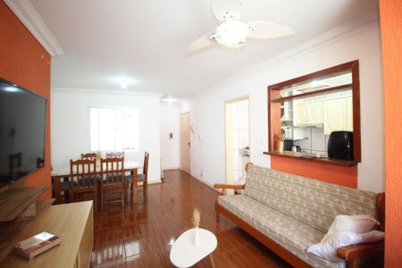 Sala de apartamento à venda com 3 quartos, 78m² em São João, Porto Alegre