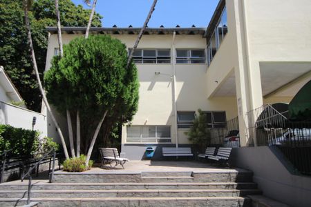 Apartamento para alugar com 78m², 3 quartos e sem vagaÁrea comum