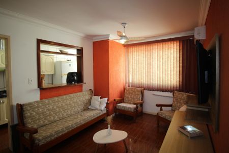 Sala de apartamento à venda com 3 quartos, 78m² em São João, Porto Alegre