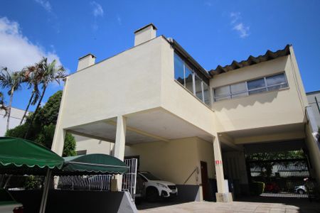 Apartamento para alugar com 78m², 3 quartos e sem vagaÁrea comum - Salão de festas