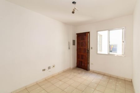 Sala de apartamento à venda com 2 quartos, 45m² em Vila Carmosina, São Paulo