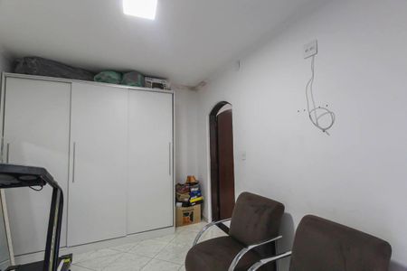 Casa à venda com 250m², 4 quartos e 5 vagas Casa à venda com 250m², 4 quartos e 5 vagasQuarto 1